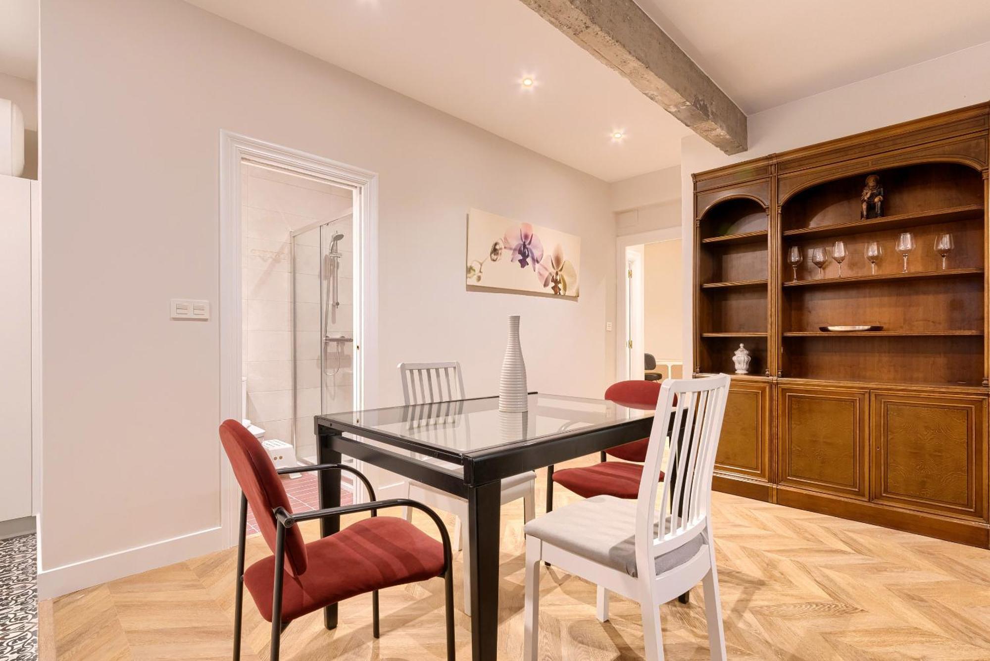 Euskalduna, Vivienda Turistica Moderna Y Renovado Bilbao Exteriör bild